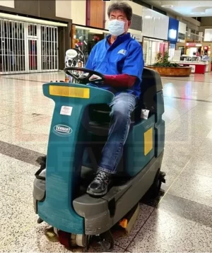 Are you searching for reliable commercial cleaning services?