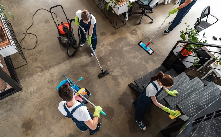 Commercial Cleaning: How Professional Cleaners Elevate Workspace